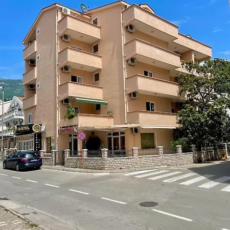 Bed & Breakfast Ns Velji Vinogradi Budva