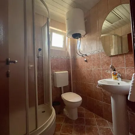 Ns Velji Vinogradi Bed & Breakfast Budva