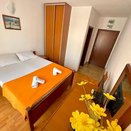 Ns Velji Vinogradi Bed & Breakfast *