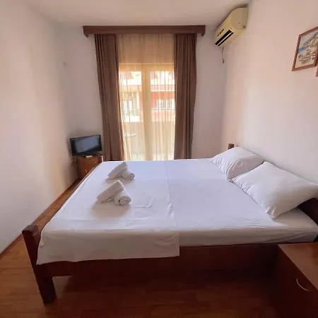 Ns Velji Vinogradi Budva